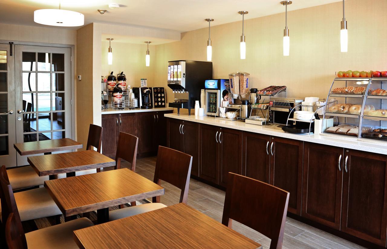 Waterfront Inn New Liskeard 외부 사진